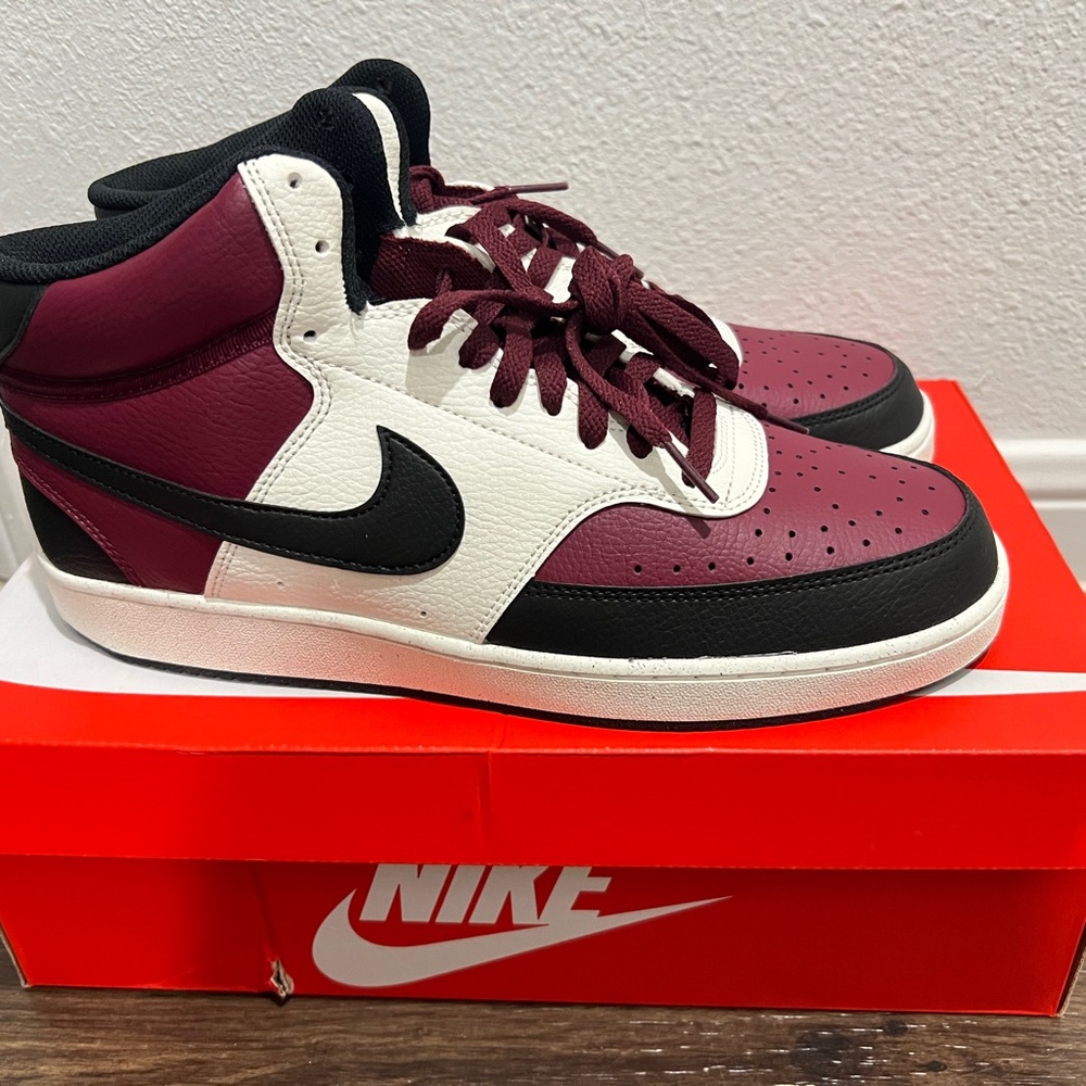 Nike Men's Low-Top Sneakers, Dark Beetroot Black Sail